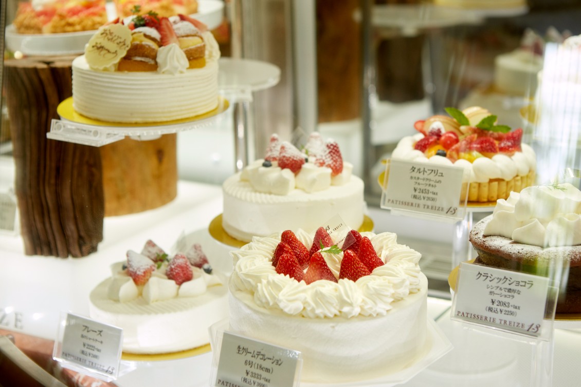 パティスリー トレイズ は三重県鈴鹿市高岡台のケーキ屋 フランス菓子店です